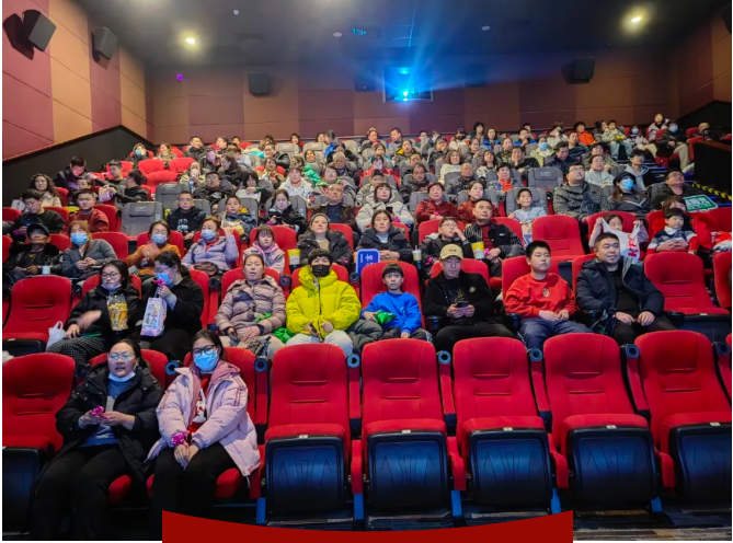 勇者无畏 逆风而行｜万民阳光《哪吒2》观影活动圆满落幕
